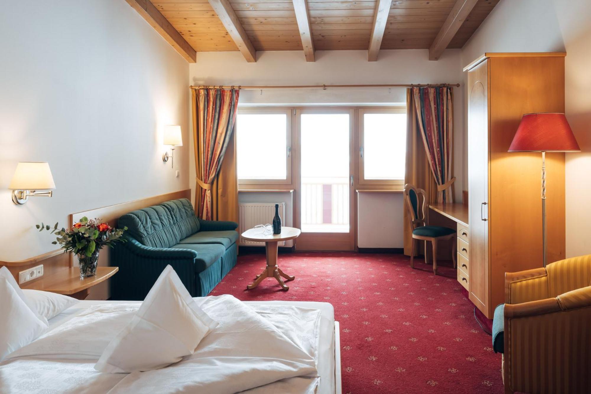 Hotel Bambi Am Park Solda Esterno foto